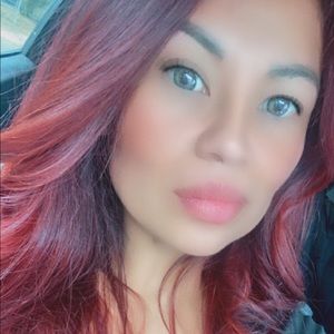 Meet your Posher, Aprilnart